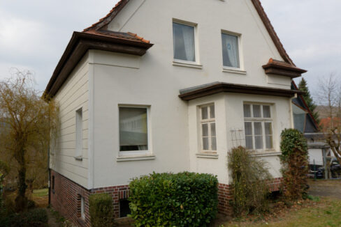 02 Front und Seitenansicht links